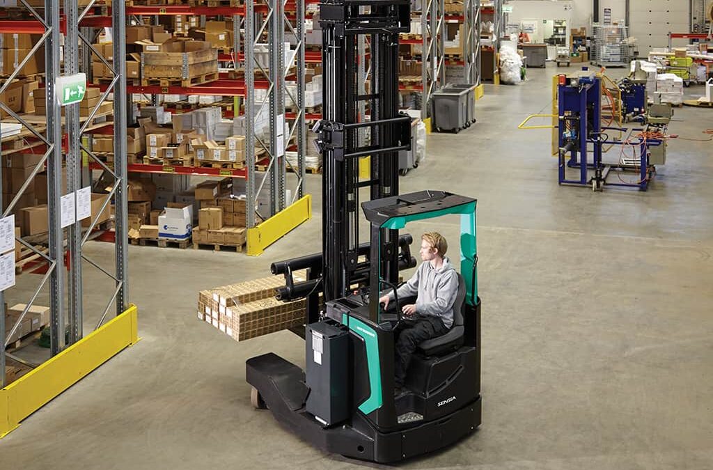 Hire and Buy Reach Trucks – The Smart Solution for High-Rack Handling
